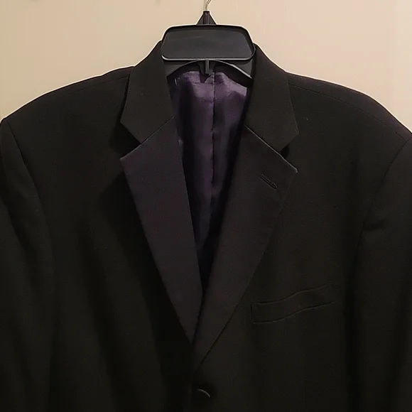 Chaps Ralph Lauren black tuxedo jacket Fully lined 40 Reg Excellent condition…